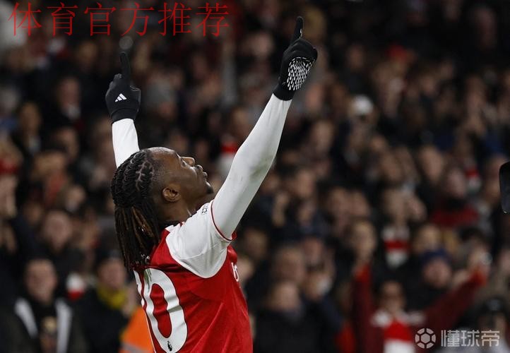 埃泽踢疯了！北伦敦德比首战戴帽，47年第一人，7战热刺轰6球