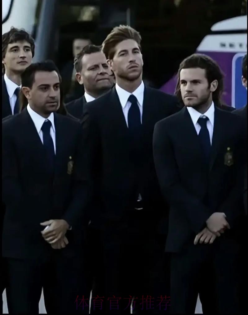 西班牙电视六台：拉莫斯已经收到了其它队的邀约